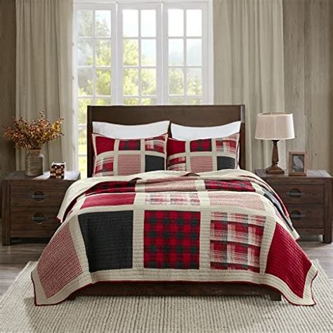 Woolrich Reversible Quilt Cabin Lifestyle Design All Season, Breathable Coverlet Bedspread Bedding Set, Matching Shams, King/Cal King, Huntington, Plaid Red, 3 Piece